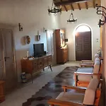 בית נופש Antica Dimora Su' Entu ריולה סארדו